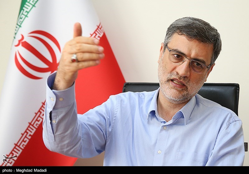 قاضیزادههاشمی: سوال از رئیسجمهور از دستور کار مجلس خارج نشده است