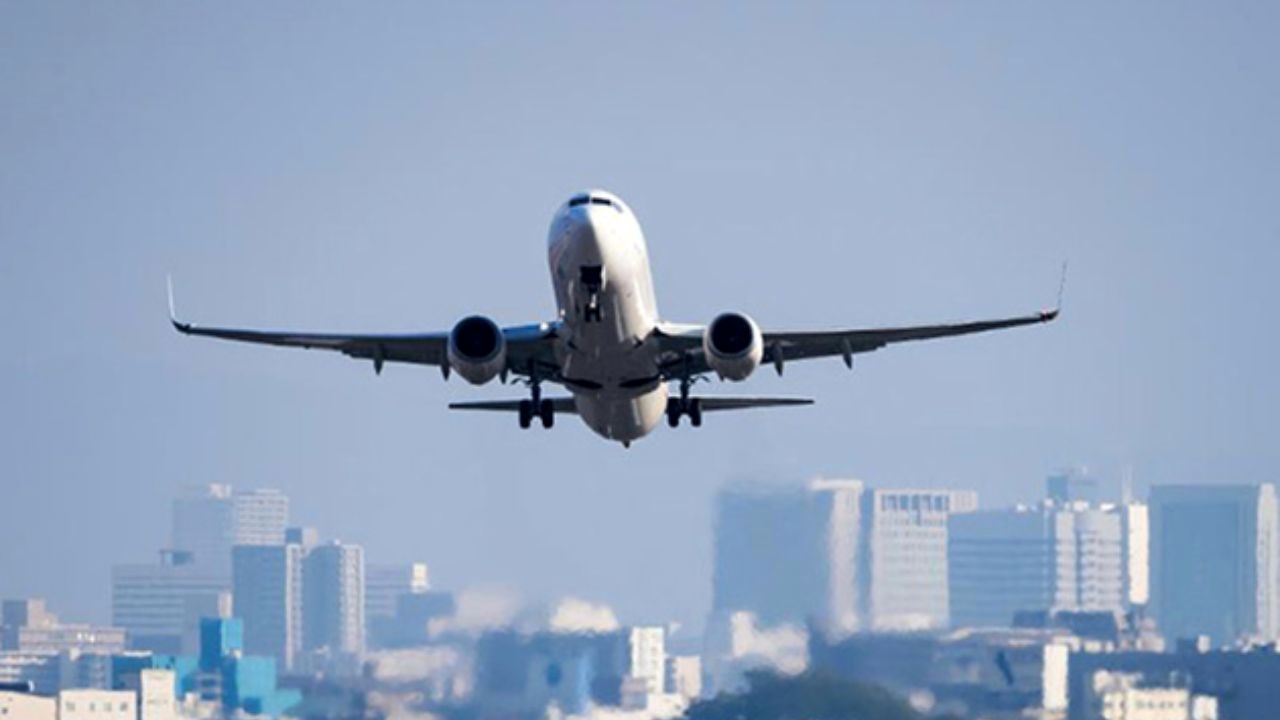 کاهش ۴۰ درصدی قیمت بلیط هواپیما در ایلام
