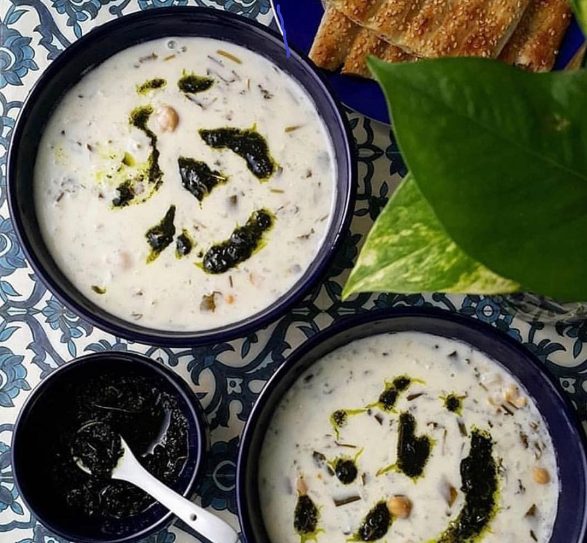 طرز تهيه آش دوغ اردبيل اصل و خوشمزه
