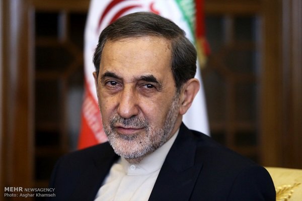 ولایتی: ایران مانند همیشه در کنار دولت و مردم لبنان خواهد بود
