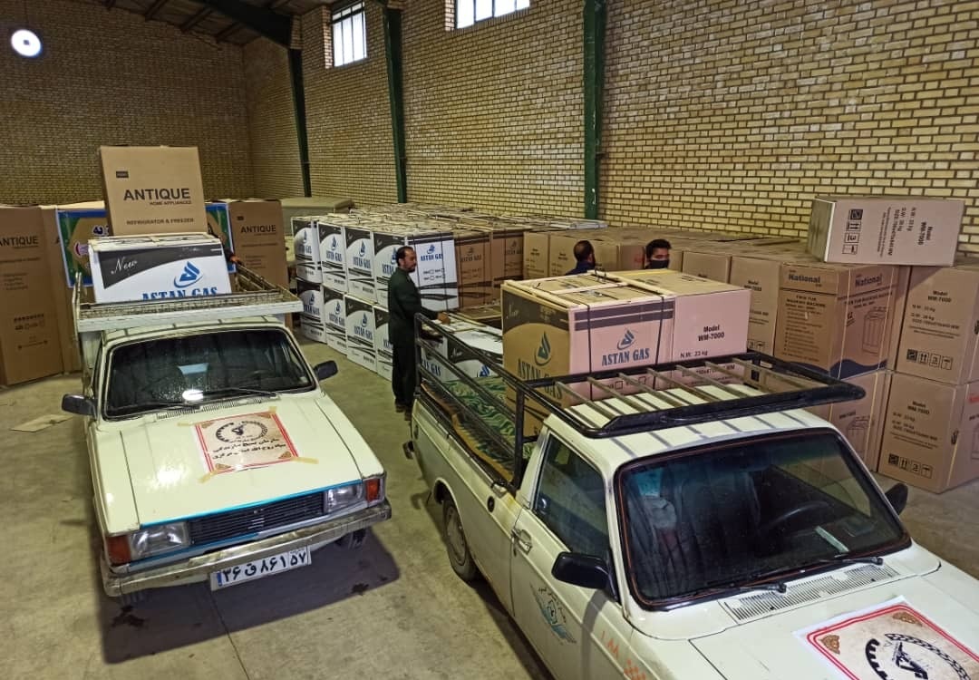توزیع ۱۵۰ سری جهیزیه و بسته‌های لوازم‌التحریر در استان مرکزی