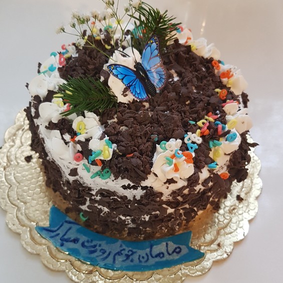 از شما/کيک سفارشي براي روز خبرنگار💐💐