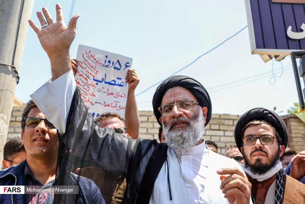 امام جمعه اهواز در جمع کارگران معترض نیشکر هفت تپه