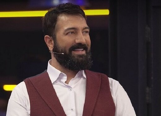 نام بردن از خوانندههای آنور آب، حاشیه تازه برنامه «امشو»؟!