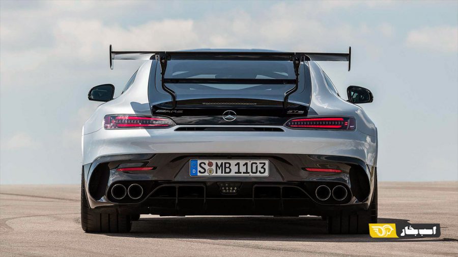 مرسدس بنز AMG GT بلک سریز با ۷۲۰ اسب بخار قدرت معرفی شد