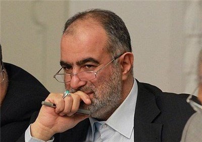 کنایه‎‌های نیش‌دار آشنا به فتاح