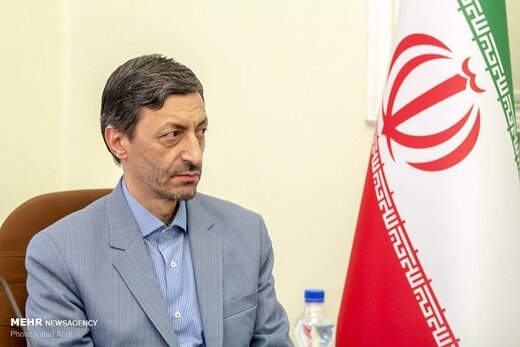 واکنش بنیاد مستضعفان به جوابیه دفتر احمدی نژاد