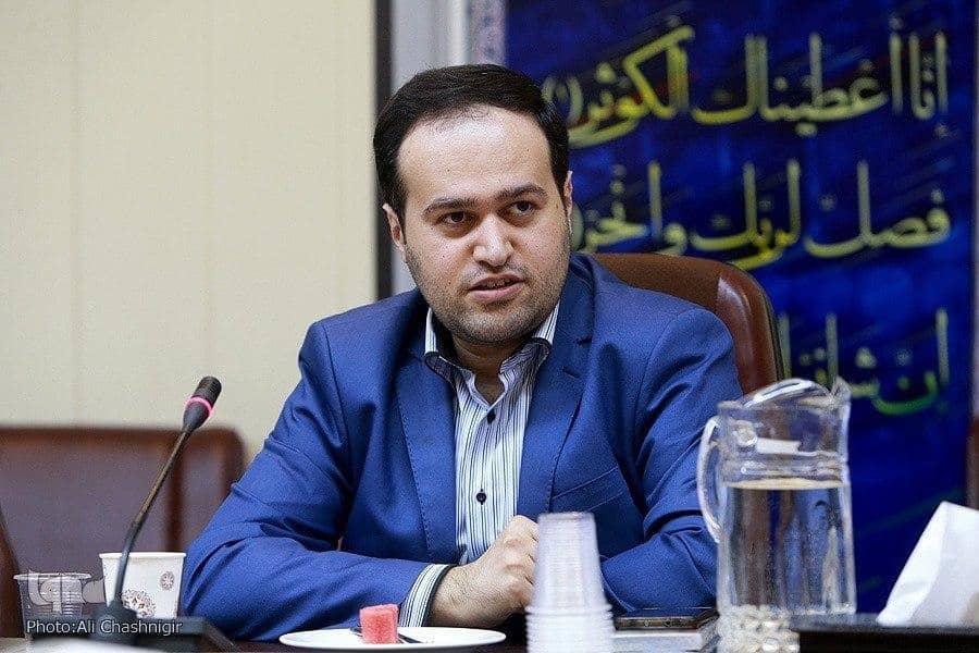 حمایت از خبرنگاری راه مقابله با خبرسازی است
