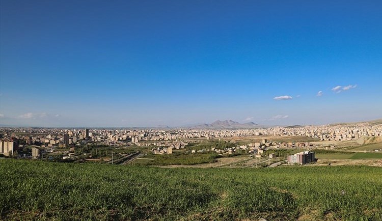 تأکید دادستان زنجان به برخورد با متخلفان "باغ‌شهرها"