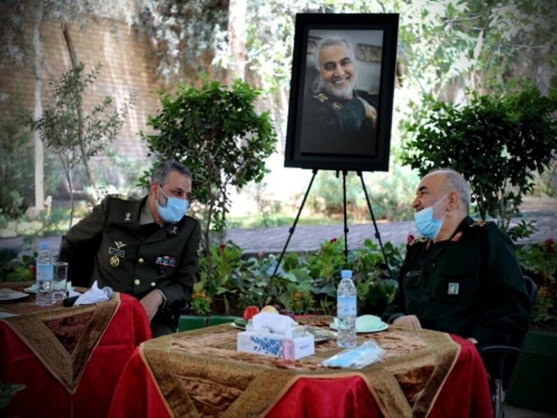 خط و نشان برای دشمن در نشست وحدت ارتش و سپاه