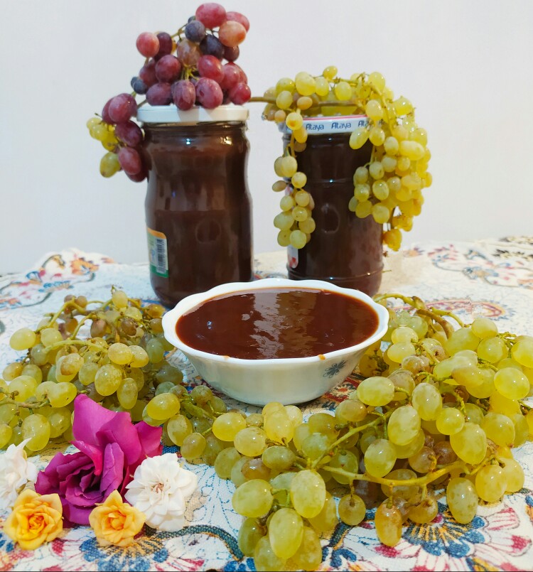 از شما/شيره انگور خانگي😋😋😋😋
