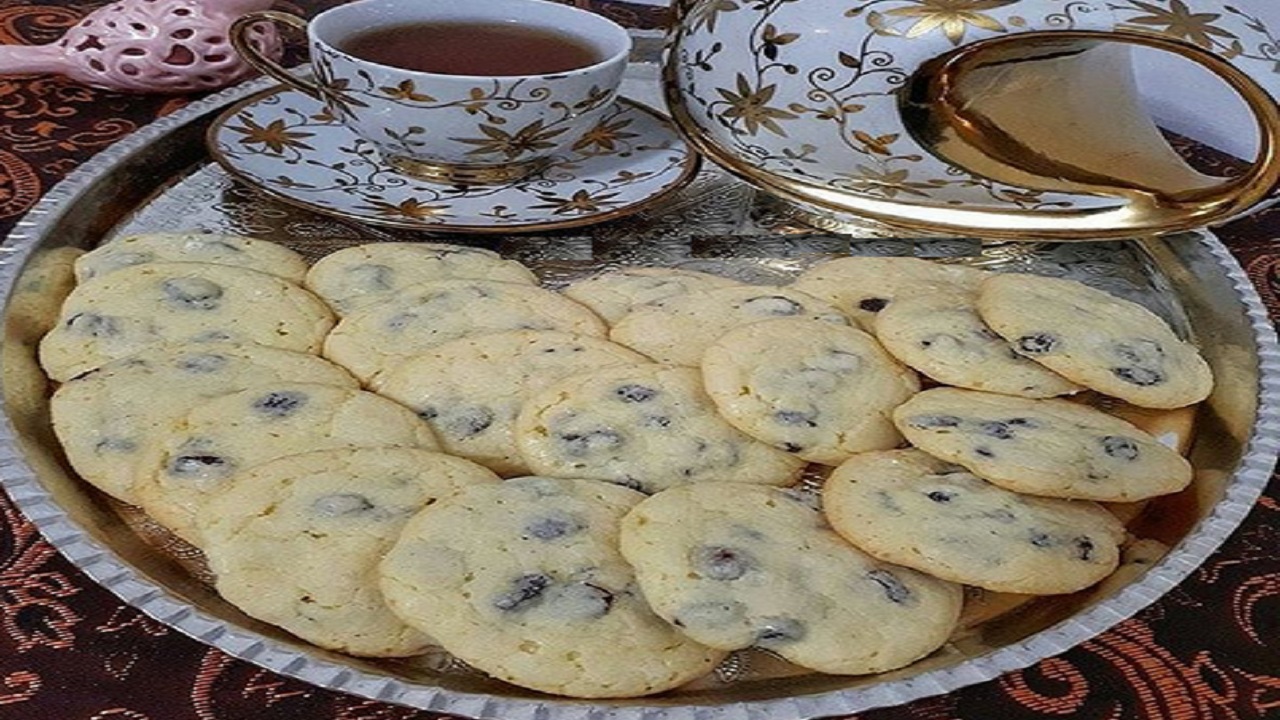 طرز تهيه شيريني کشمشي