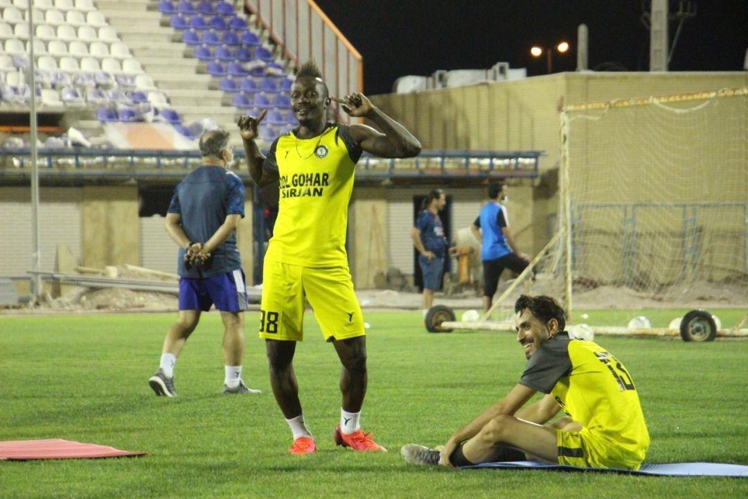 انگیزه منشا برای جدال با پرسپولیسیها