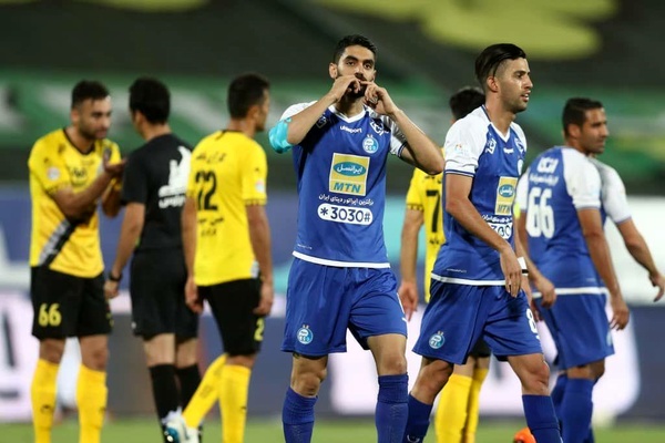 استقلال مقابل سپاهان 3 رقمی شد