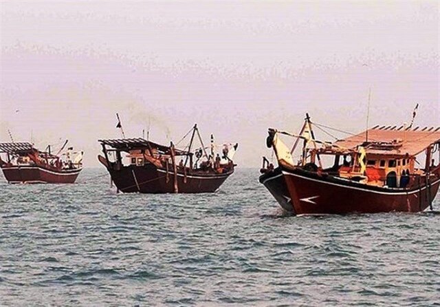 یک موتور لنج و پنج قایق بی هویت در آبهای خلیج فارس توقیف شدند