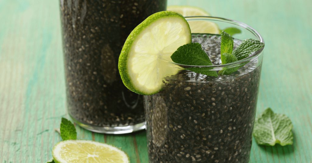 يک نوشيدني بي‌نظير با تخم شربتي و چاي ريحان