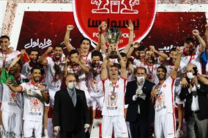 گل گهر برای پرسپولیس تونل قهرمانی می‌زند