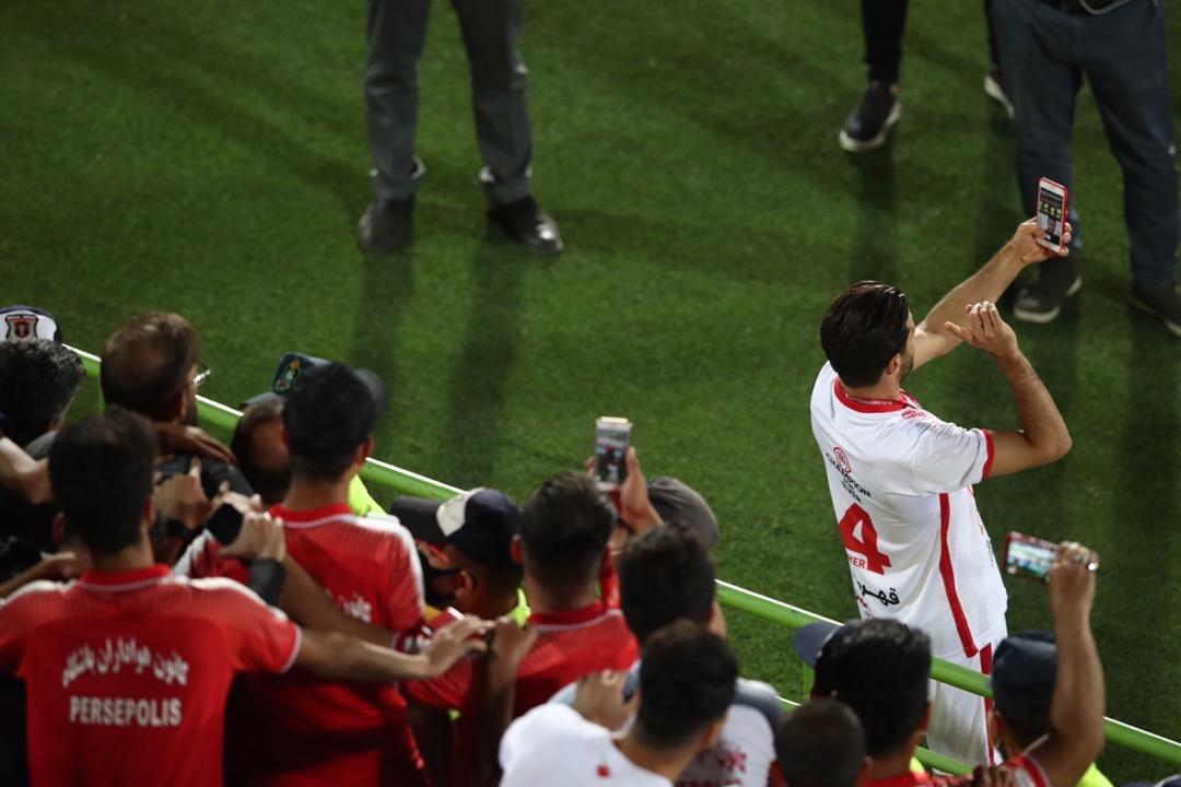 ورود آقاکریم به ماجرای ربودن جام قهرمانی پرسپولیس!