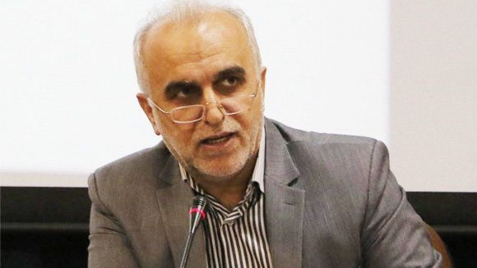 واکنش وزیر اقتصاد به ادعای دست‌کاری دولت در بورس