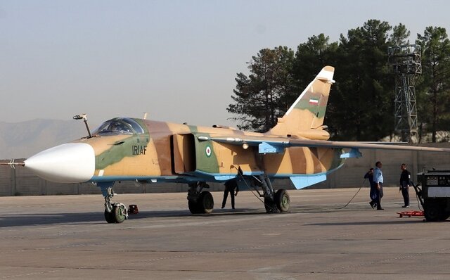 جنگنده «سوخو ۲۴» در پایگاه شهید دوران بازآمد شد