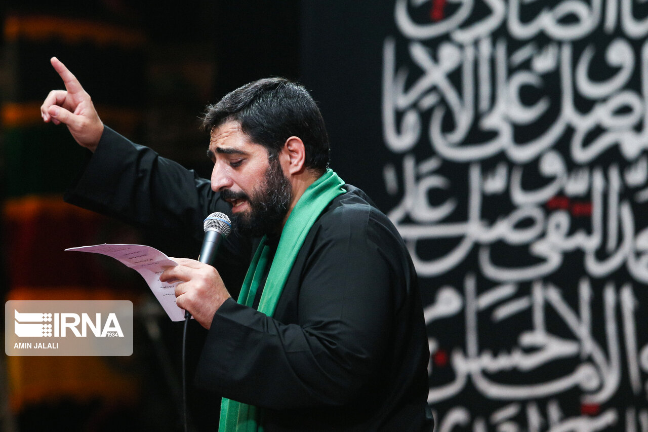 عزاداری در هیئت ریحانه‌الحسین با رعایت پروتکل های بهداشتی 