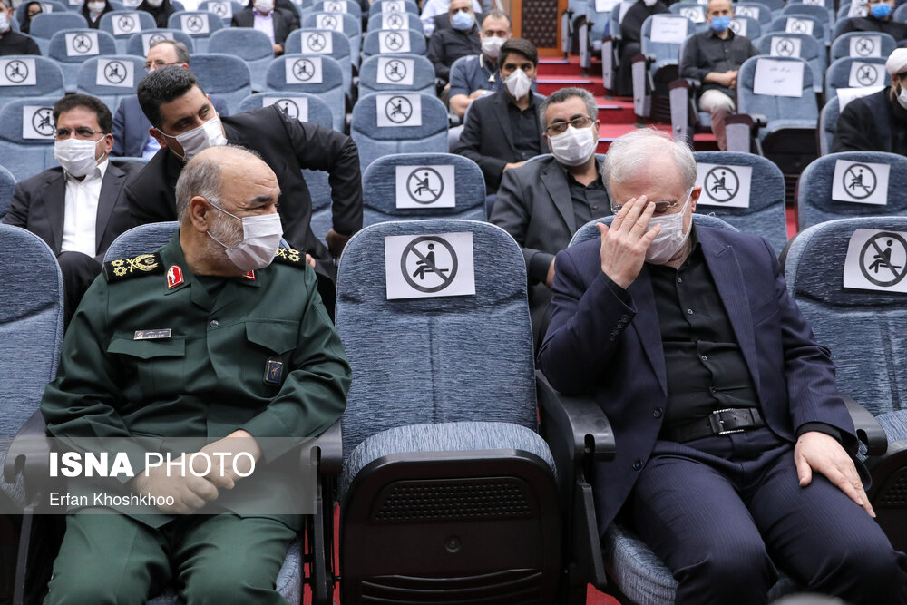 تجلیل از مدافعان سلامت به مناسبت روز پزشک