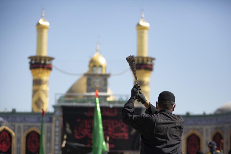 عکس/ عزاداری موکب ها در کربلای معلی