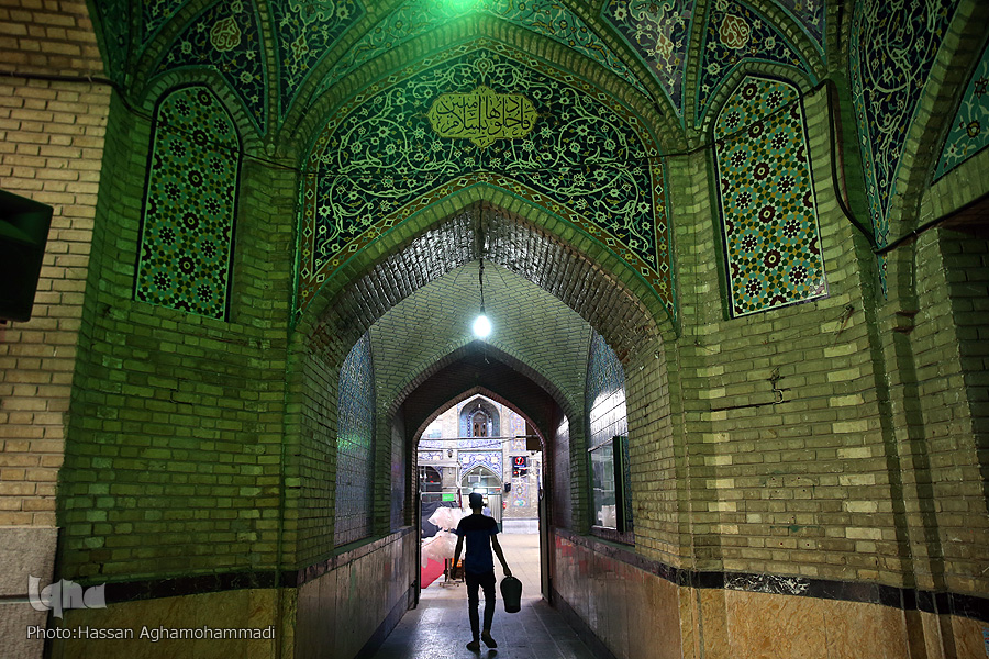 مسجد 200 ساله بازار بزرگ تهران