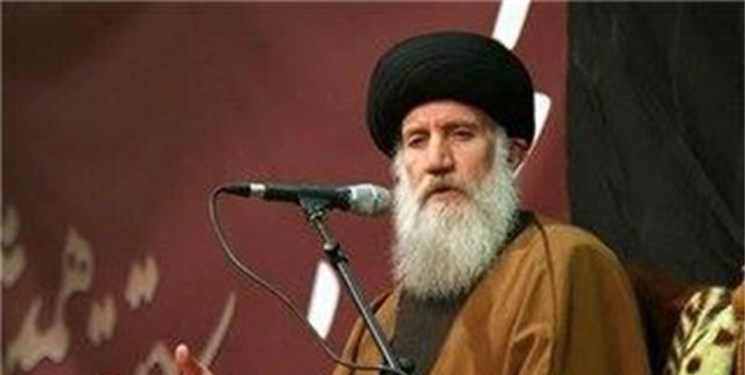نماینده رهبر انقلاب از آیت‌الله فاطمی‌نیا عیادت کرد