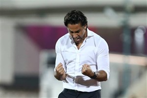 فرهاد مجیدی انبار باروت است!
