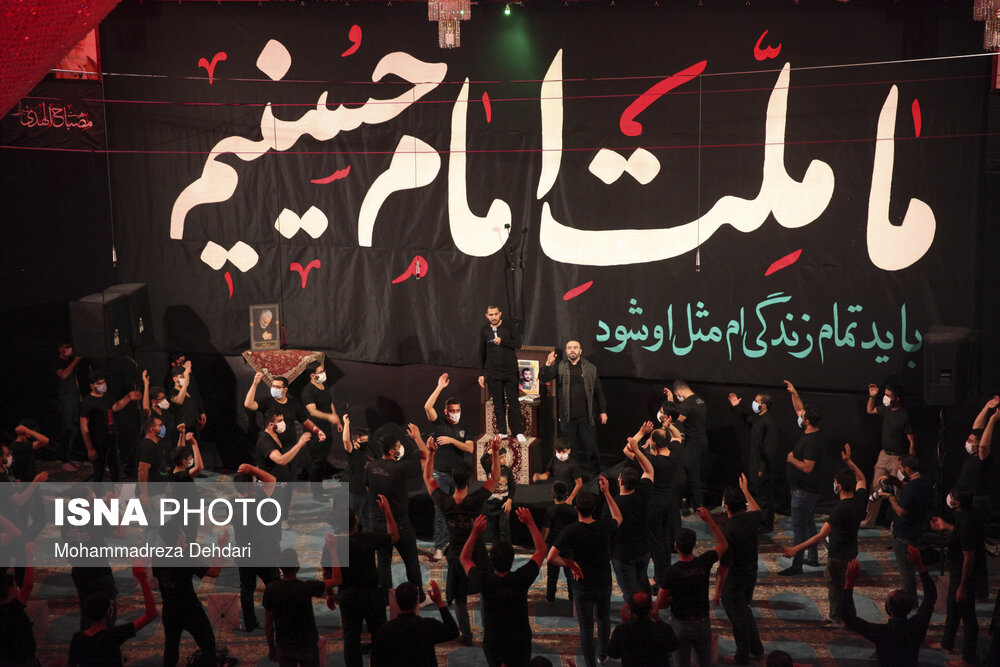 «ما ملت امام حسینیم»
