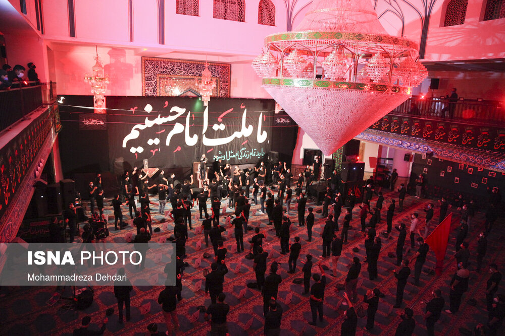 «ما ملت امام حسینیم»