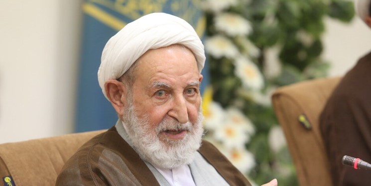 آیت الله یزدی: سلیقه های مختلف نمایندگان نباید به اختلاف تبدیل شود