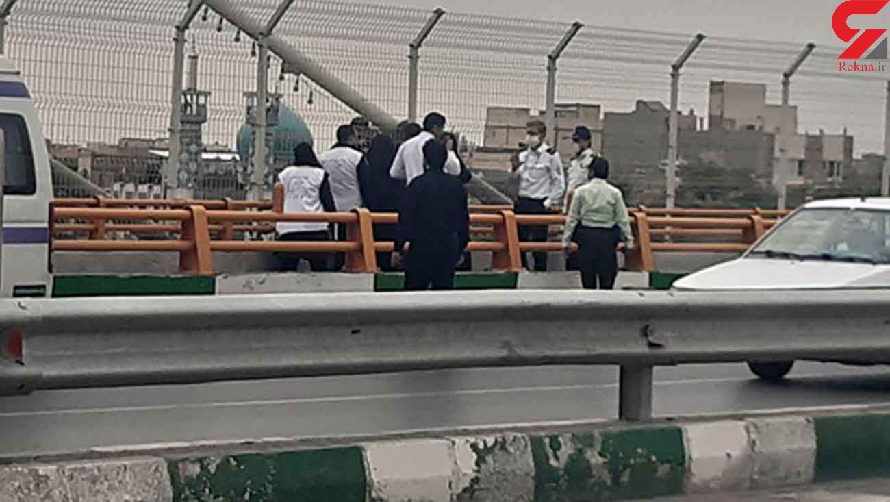 عکس لحظه خودکشی دختر جوان از روی پل در مشهد