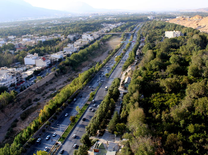 فرار راننده پس از تصادف با عابر پیاده در اتوبان چمران تهران