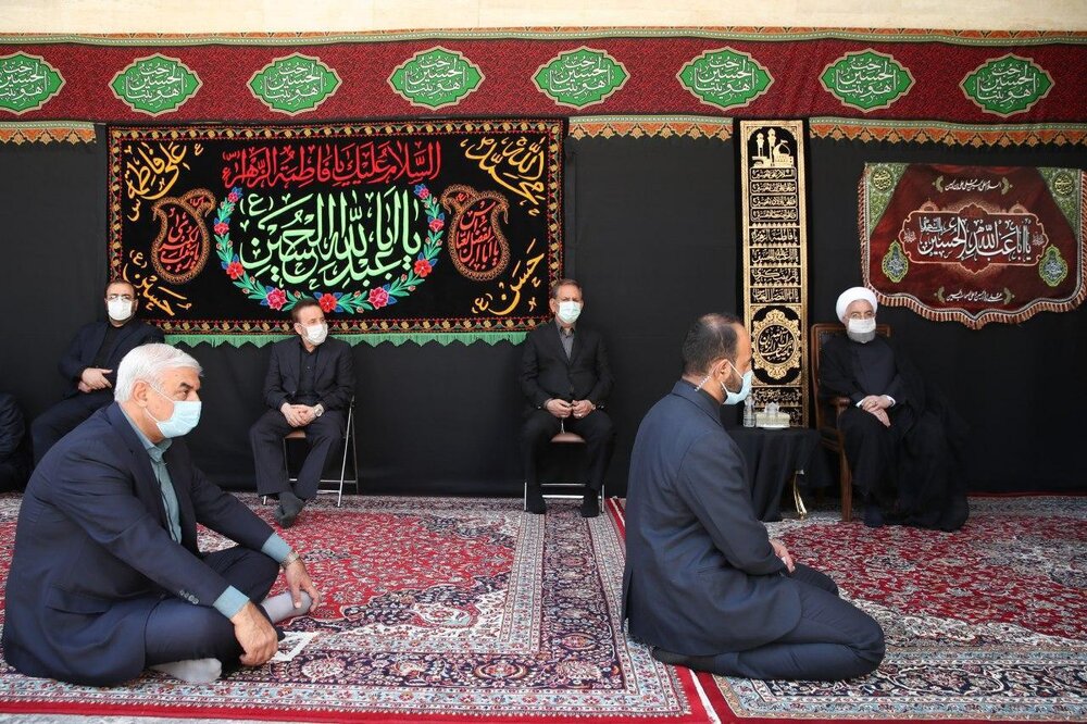 عزاداری هیئت دولت در فضای باز