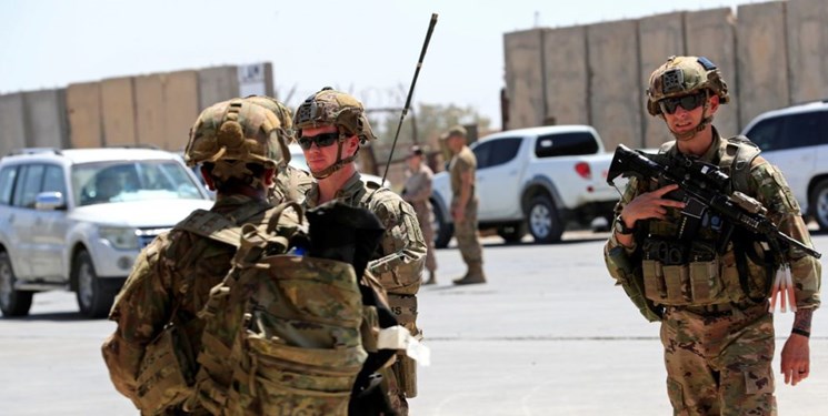 وال‌استریت ژورنال: آمریکا یک سوم نیروهایش را از عراق خارج می‌کند