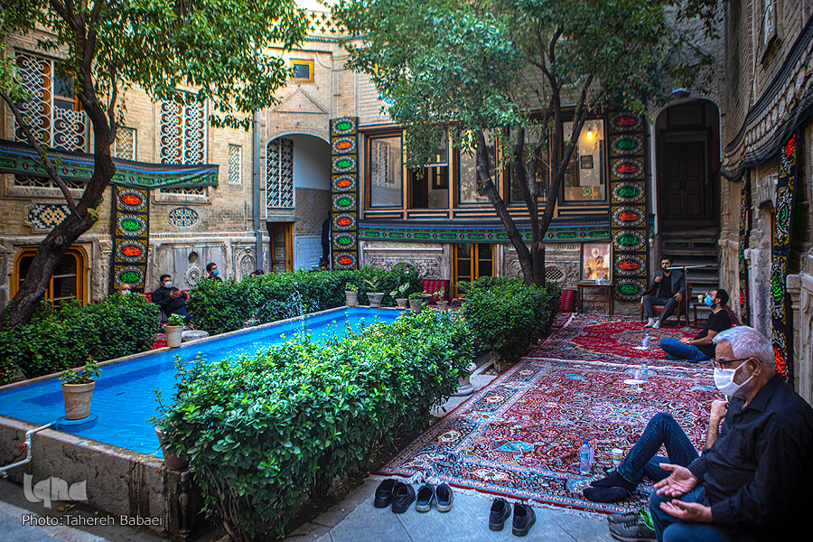 مراسم روضه در خانه ملک