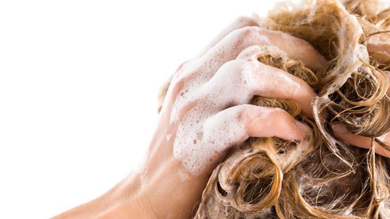 ترفندهای شستشوی صحیح موها