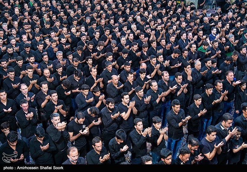 نماز ظهر تاسوعا و عاشورا در بقاع متبرکه استان مرکزی اقامه می‌شود