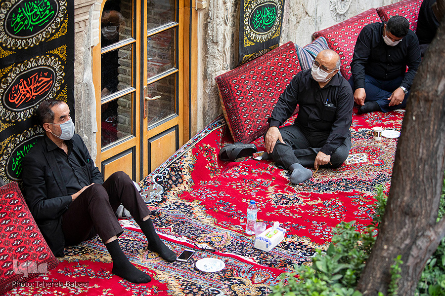 مراسم روضه در خانه ملک