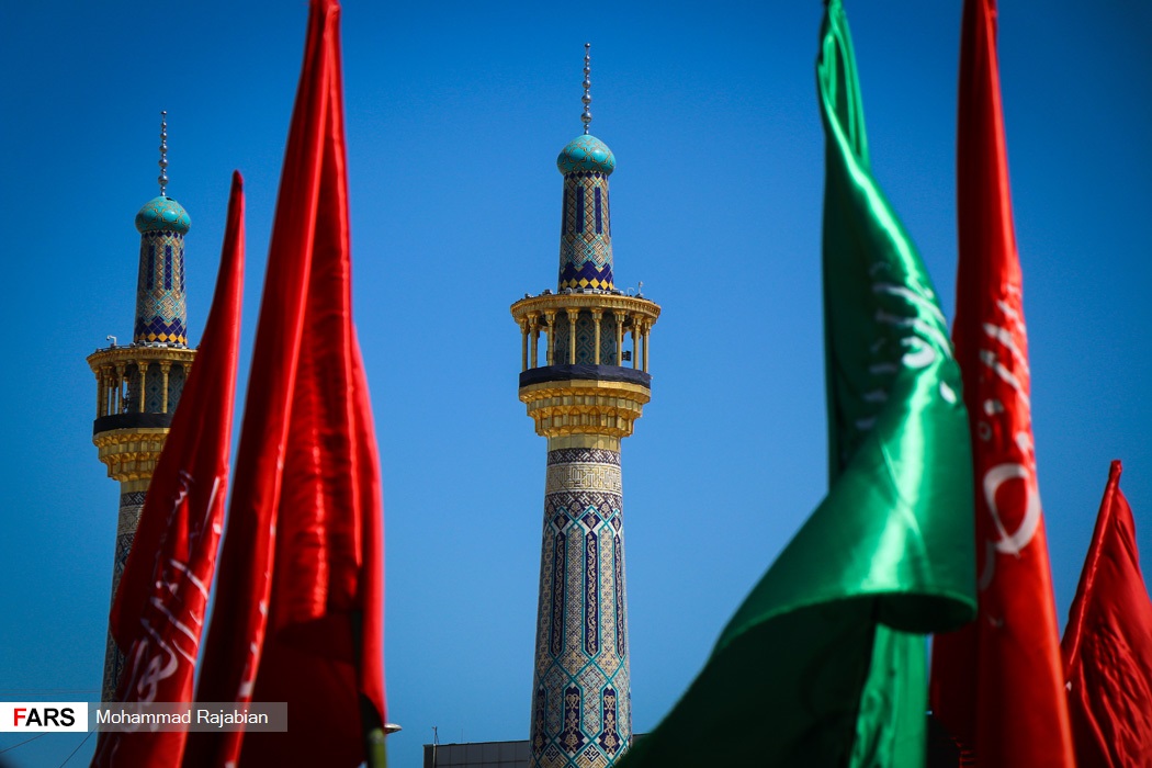 عزاداری ظهر تاسوعا در اطراف حرم مطهر رضوی