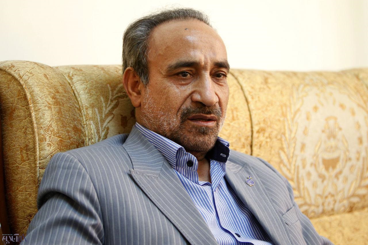 انتقادات صریح خباز از اصولگرایان