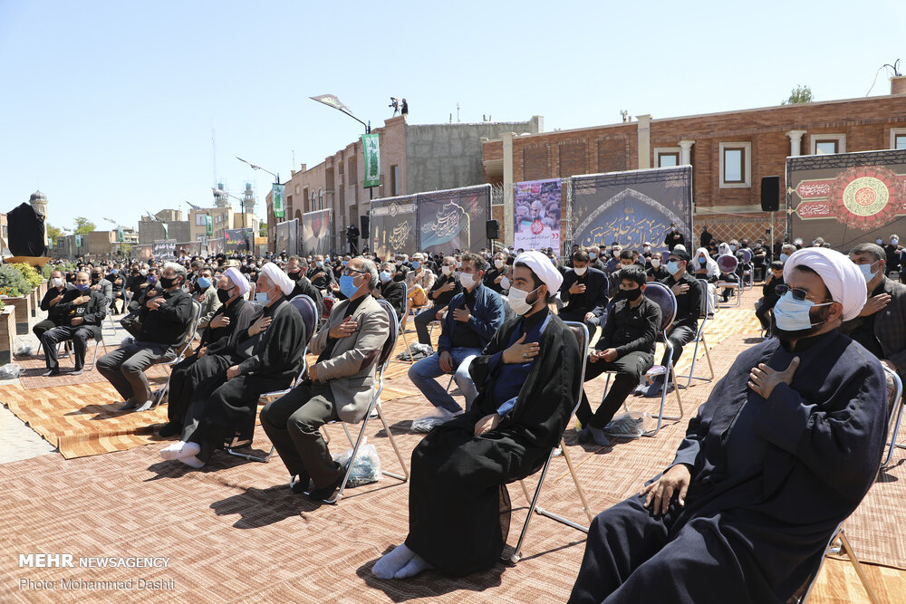 عزاداری روز عاشورا و نظم اردبیلی ها در رعایت فاصله اجتماعی 
