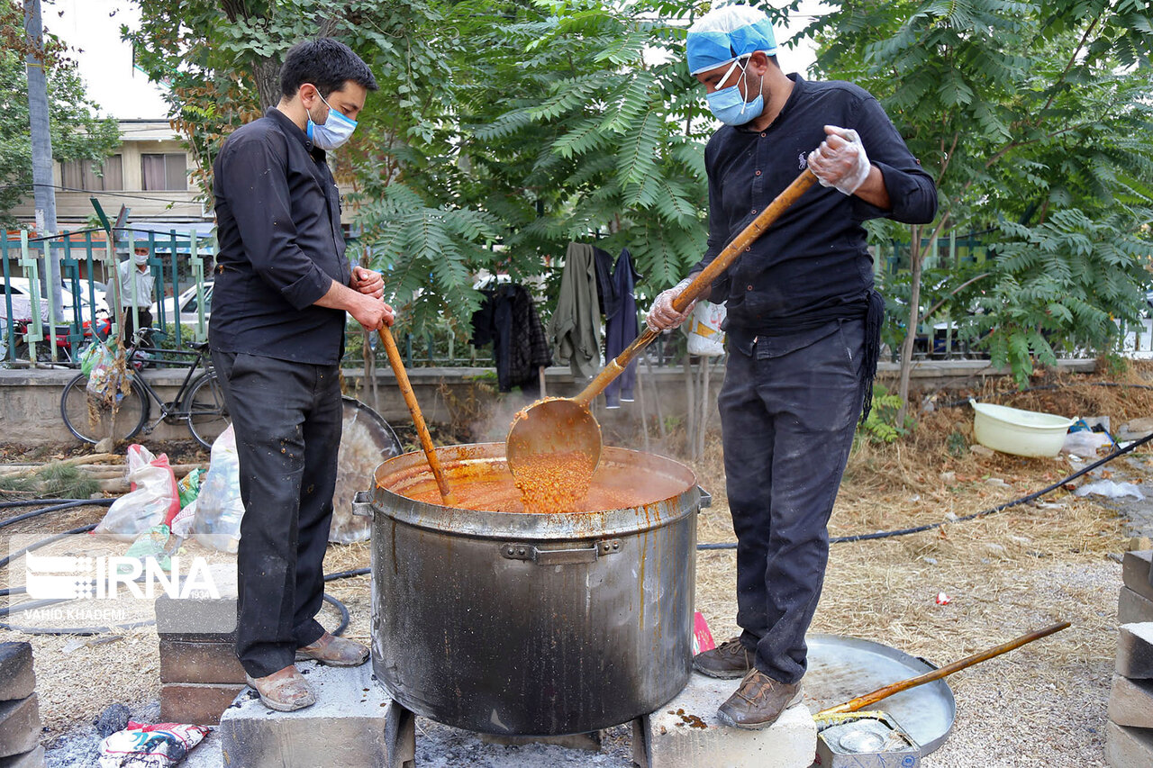 توزیع ۶۰۰ هزار پرس غذای گرم در آذربایجان‌شرقی