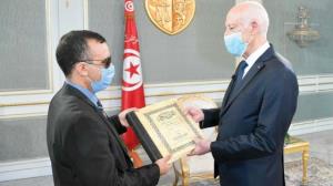 یک روشندل برای اولین بار در تونس وزیر شد