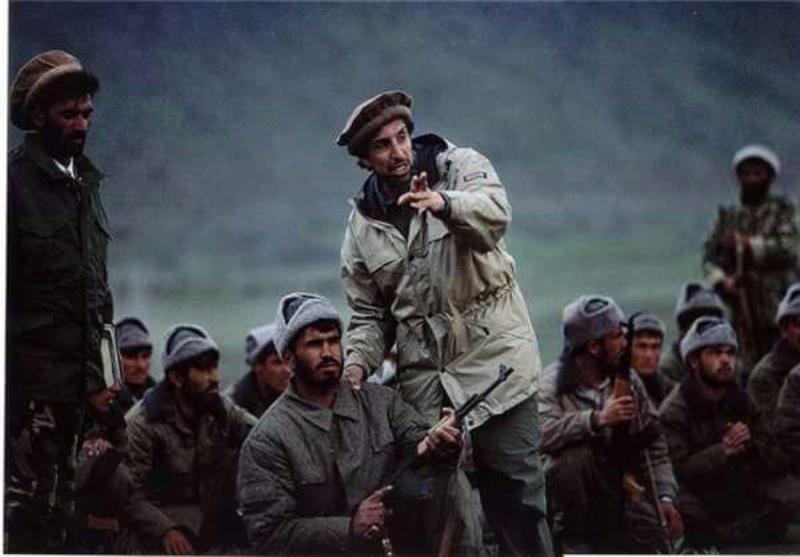 عکس/ «احمد شاه مسعود» قهرمان ملی افغانستان در کنار «حاج قاسم»