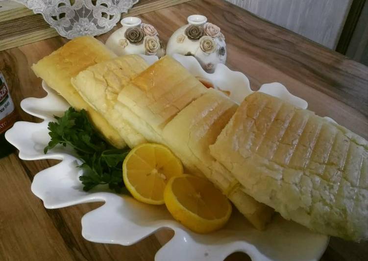 ساندويچ مرغ و قارچ پنيري