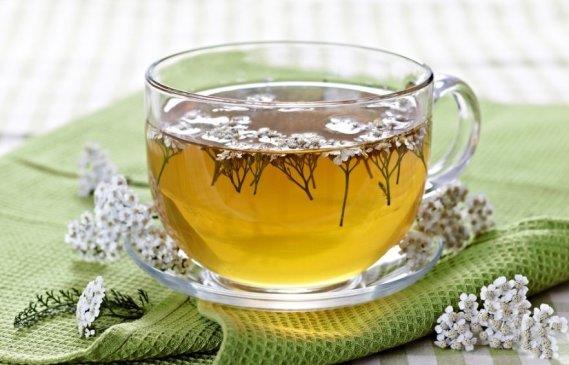 «بومادران»؛ گیاهی که همه خانم‌ها باید مصرف کنند!
