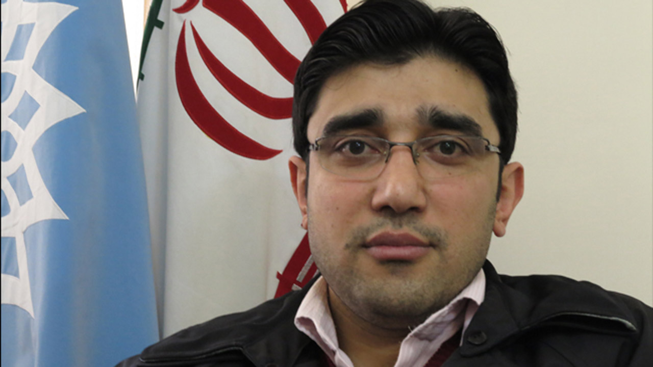 کارتونیست بجنوردی روی سکوی سوم مسابقه بینالمللی کارتون مقدونیه قرار گرفت
